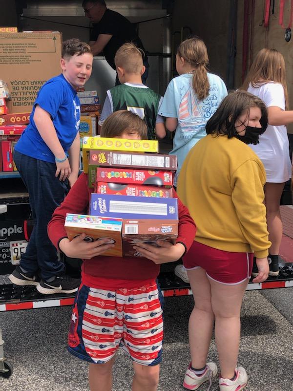 Photo of Jarrettsville Elementary School Holds Domino Cereal Box Challenge to Benefit Manna House